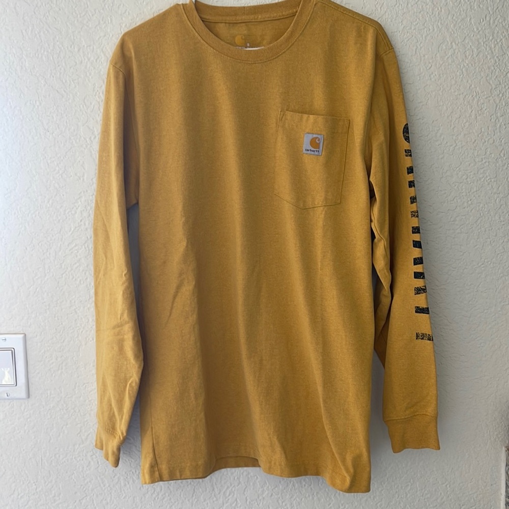 Long sleeve men’s Carhart shirt